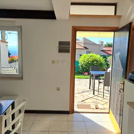 Petra أوباتيا